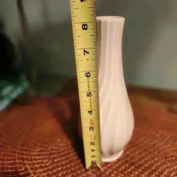 Mid Century VaseCanadiana Pottery WOriginal Label - Picture 3 of 4